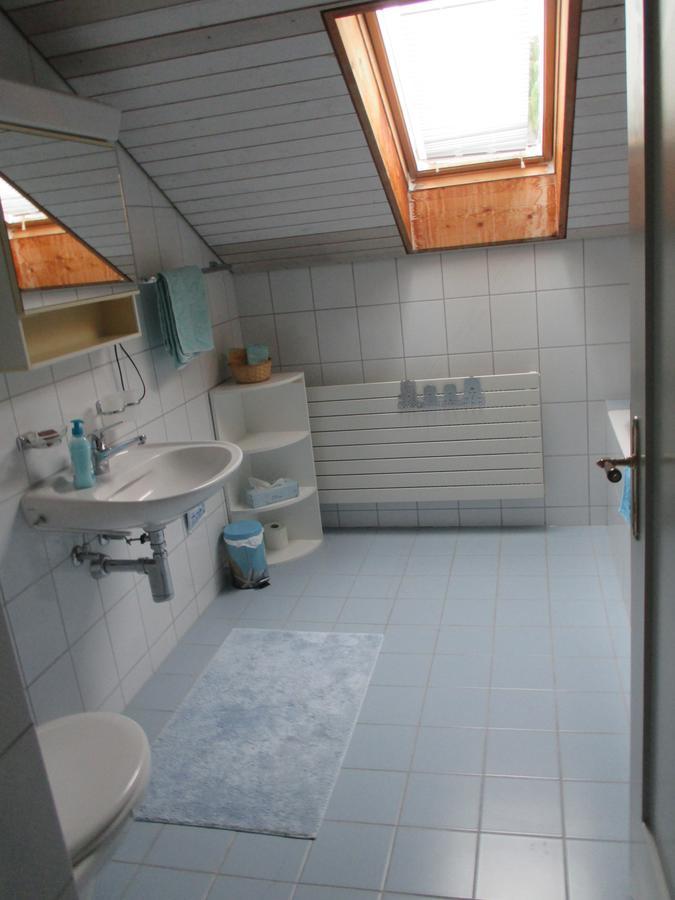 Bed and Breakfast Heidis Gastehaus Niederwil Экстерьер фото