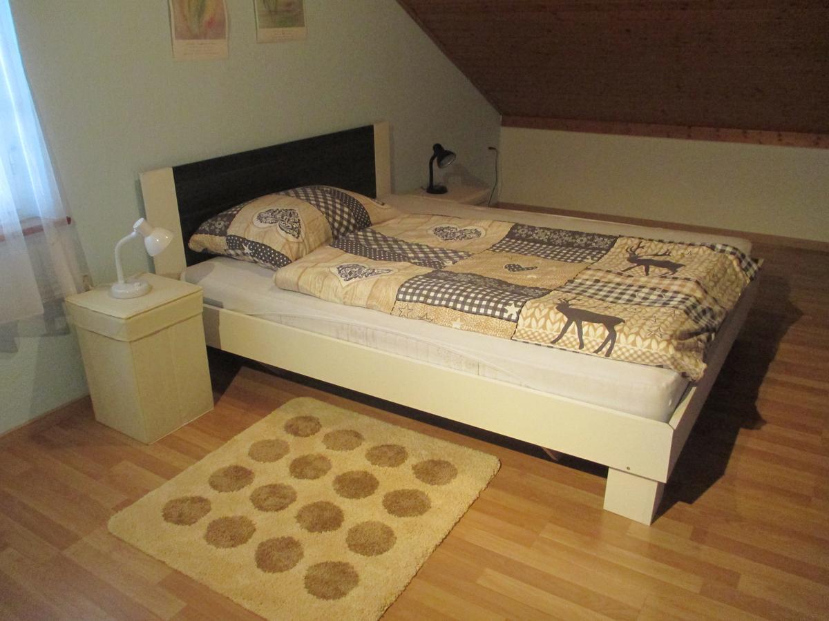 Bed and Breakfast Heidis Gastehaus Niederwil Экстерьер фото
